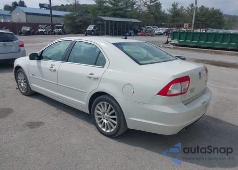 2008 Mercury Milan V6 Premier z USA, uszkodzony, nr VIN 3MEHM08198R619405